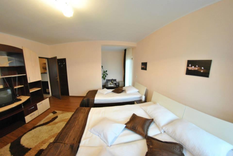 Pensiunea Queen Mary Sînpetru Quarto foto